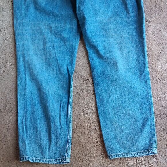 BDG Urban Outfitters Mom Jeans - Picture 8 of 12